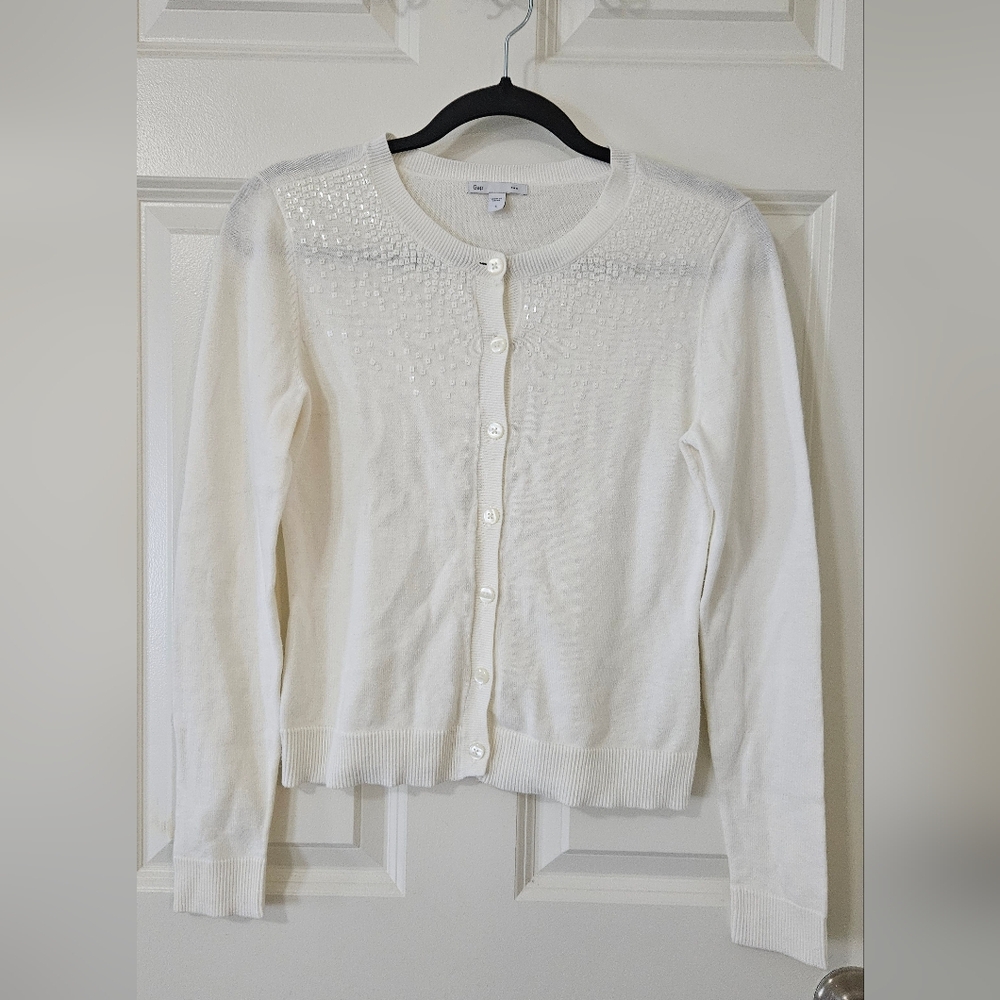 GAP Cardigan 100% Cotton White Long Sleeve Botton Up Embellished